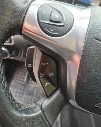 Ford Focus cena 24500 przebieg: 250000, rok produkcji 2011 z Łódź małe 379